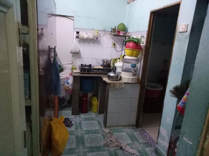   Phòng bếp  Bán nhà phố hẻm đường Thích Quảng Đức phường 1 quận phú nhuận, 2 phòng ngủ, diện tích đất 45m2, nội thất đầy đủ.