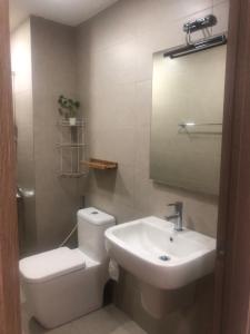 TOLET căn hộ Lexington Residence Căn hộ Lexington Residence đầy đủ nội thất tầng cao, view thành phố.