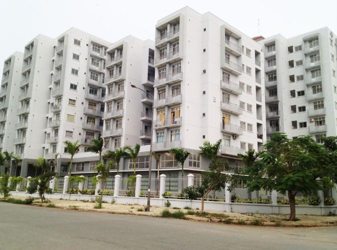 Chung cư Quân Đội Căn hộ tầng thấp chung cư Quân Đội 3 phòng ngủ, nội thất cơ bản.