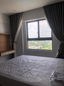 Phòng ngủ căn hộ Saigon South Residence Bán căn hộ Saigon South Residence tầng cao, đầy đủ nội thất.