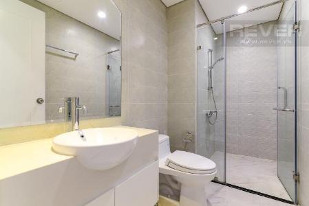 Toilet căn hộ VINHOMES CENTRAL PARK Cho thuê căn hộ Vinhomes Central Park 1PN, tầng 15, diện tích 53m2, nội thất cơ bản