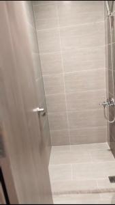 Toilet Vinhomes Grand Park Quận 9 Căn hộ Vinhomes Grand Park tầng 6, view nội khu yên tĩnh.