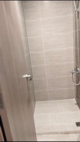 Toilet Vinhomes Grand Park Quận 9 Căn hộ Vinhomes Grand Park tầng 6, view nội khu yên tĩnh.