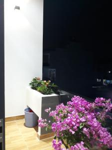 Trang trí nhà phố Quận 9 Bán nhà 3 tầng hẻm 47 Trường Lưu, Quận 9, DT 52m2, gần chợ Long Trường