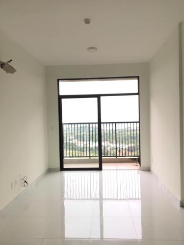 Phòng khách Jamila Khang Điền, Quận 9 Căn hộ Jamila Khang Điền tầng thấp, ban công hướng Tây Nam.