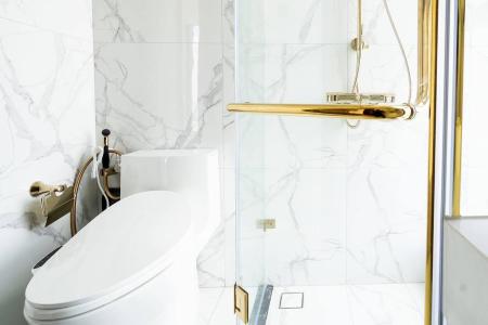 Nhà tắm căn hộ SUNSHINE CITY SÀI GÒN Cho thuê căn hộ Officetel Sunrise City Saigon, diện tích 69m2, nội thất cơ bản, tiện nghi