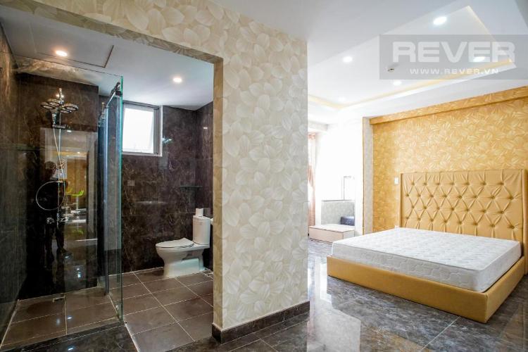 Nhà vệ sinh Saigon South Residence Căn hộ Saigon South Residence tầng trung, đầy đủ nội thất.