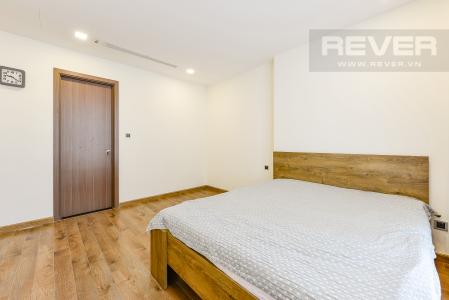 Phòng ngủ 1 Căn hộ Vinhomes Central Park 3 phòng ngủ tầng cao P2 view sông