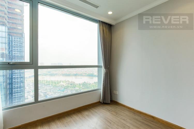 Phòng Ngủ 1 Căn hộ Vinhomes Central Park tầng cao Landmark 2 view đẹp về sông và Landmark 81