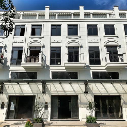 SHOPHOUSE LAKEVIEW Căn Shop-house Lakeview City thuận tiện kinh doanh hoặc làm văn phòng.