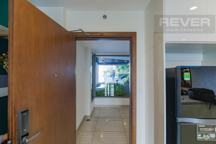 Cửa chính Cho thuê căn hộ Masteri Millennium 3PN, diện tích 107m2, đầy đủ nội thất, view Bitexco