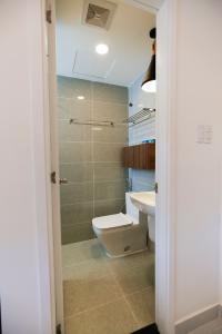 Phòng tắm căn hộ Terra Royal Cho thuê căn hộ tầng cao Terra Royal đầy đủ nội thất hiện đại.