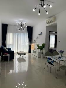 Căn hộ Sky Garden 3, quận 7 Căn hộ Sky Garden 3 cửa chính hướng Nam, nội thất đầy đủ