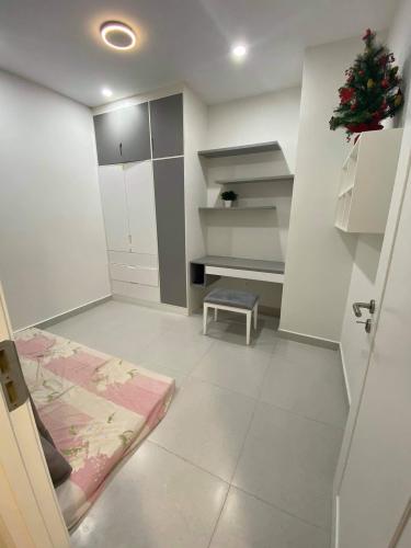 Phòng ngủ căn hộ The Gold View Bán căn hộ 2 phòng ngủ The Gold View tầng trung, diện tích 70.6m2, đầy đủ nội thất