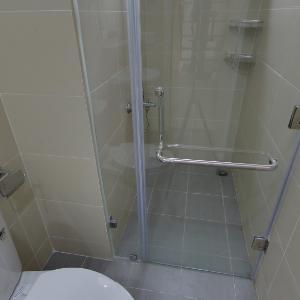 Phòng tắm M-One Nam Sài Gòn, Quận 7 Căn hộ Office-tel M-One Nam Sài Gòn tầng thấp, view quận 1 sầm uất