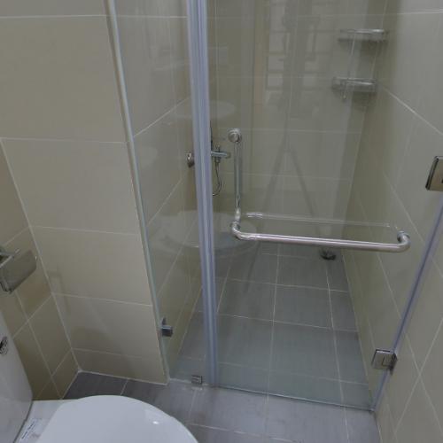 Phòng tắm M-One Nam Sài Gòn, Quận 7 Căn hộ Office-tel M-One Nam Sài Gòn tầng thấp, view quận 1 sầm uất