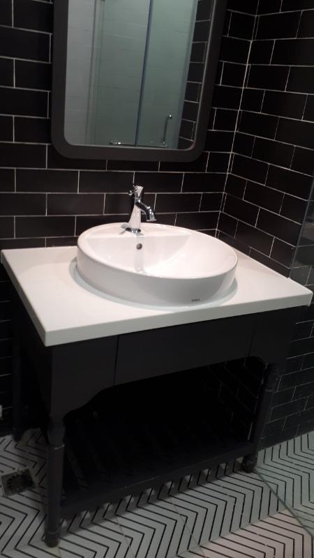 WC2 Bán căn hộ Vista Verde thuộc tháp Orchird, diện tích 140m2, gồm 4 phòng ngủ, đầy đủ nội thất cao cấp 