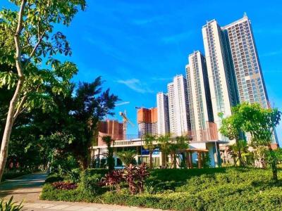 Toàn cảnh Eco Green Saigon Căn hộ Eco Green Saigon tầng cao, nội thất cơ bản, 3 phòng ngủ.