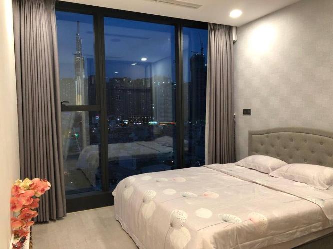 Phòng ngủ Căn hộ Vinhomes Golden River Ba Son Cho thuê căn hộ Vinhomes Golden River tầng 34, đầy đủ nội thất, view thành phố và Landmark 81