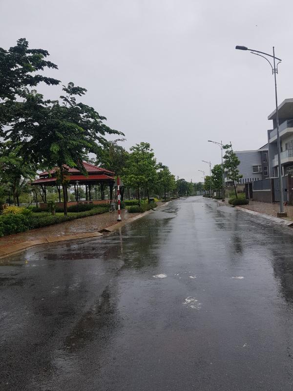 98993C6E-01FD-47FA-8DFD-EF16D39A0643 Bán biệt thự 4 tầng thuộc KĐT Jamona City Quận 7, diện tích đất 140m2, ngang 7m, bàn giao thô