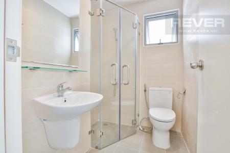 Toilet 2 Căn hộ Opal Riverside 2 phòng ngủ tầng cao A2 view sông