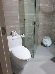 Phòng tắm Jamona Heights Quận 7 Căn góc Jamona Heights tầng thấp, đầy đủ nội thất.