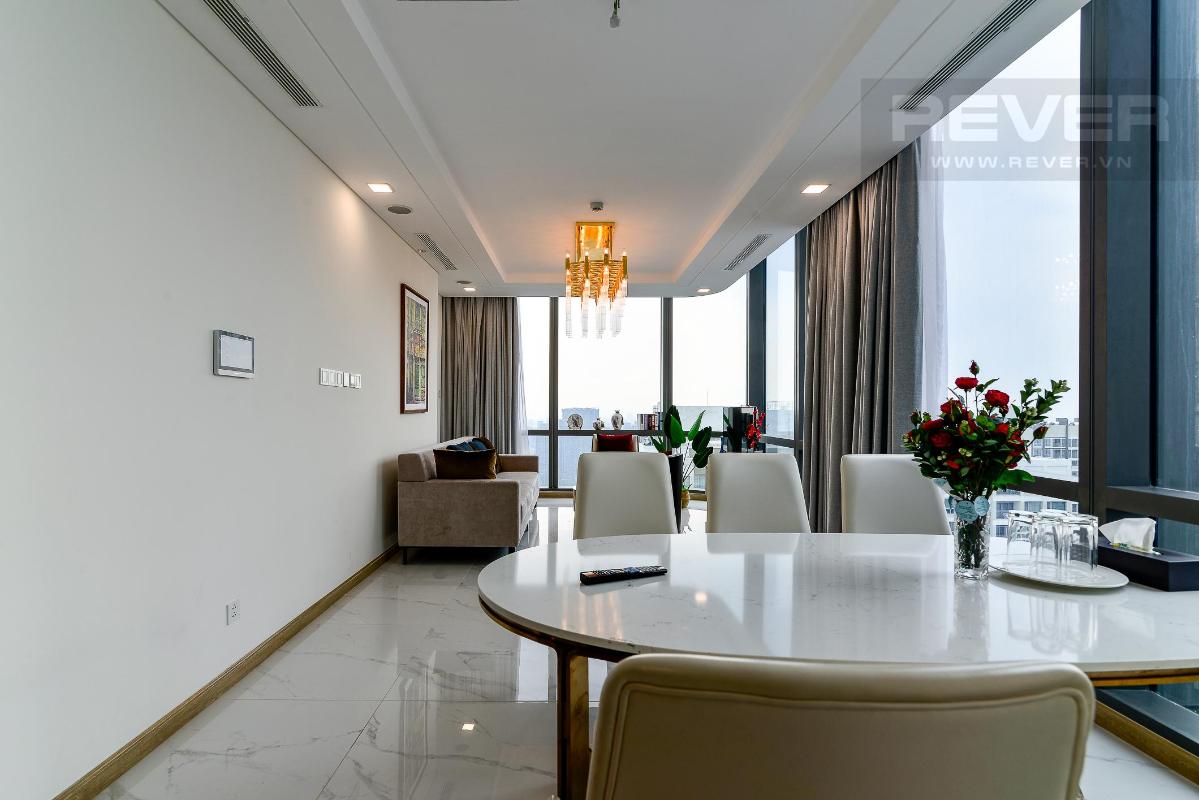 Phòng Khách 4 Bán hoặc cho thuê căn hộ Vinhomes Central Park 4PN, tháp Landmark 81, diện tích 164m2, đầy đủ nội thất, căn góc view thoáng