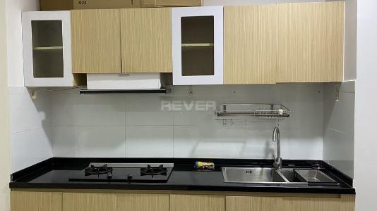 Phòng bếp La Astoria Quận 2 Căn hộ La Astoria nội thất cơ bản, ban công hướng Tây.