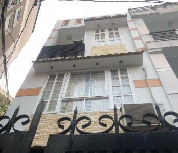 Bán nhà hẻm đường Phan Xích Long, diện tích đất 30m2, diện tích sàn 76m2, nội thất cơ bản, sổ hồng đầy đủ.