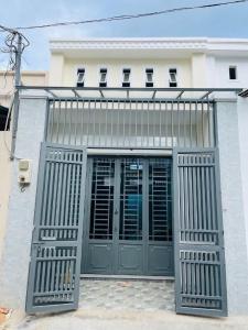 Mặt tiền nhà Tân Phú Nhà phố hướng Tây Nam diện tích đất 4m x16m, hiện nhà còn mới. 