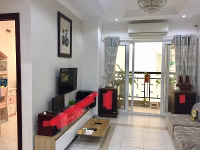 Phòng khách chung cư Phúc Yên, Tân Bình Căn hộ chung cư Phúc Yên hướng Đông Bắc, nội thất đầy đủ.