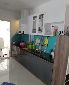 Phòng bếp Tara Residence, Quận 8 Căn hộ Tara Residence tầng trung, view nội khu hồ bơi.