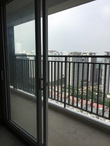 view căn hộ Saigon South Residence Căn hộ Saigon South Residence bàn giao thô, ban công hướng Bắc.