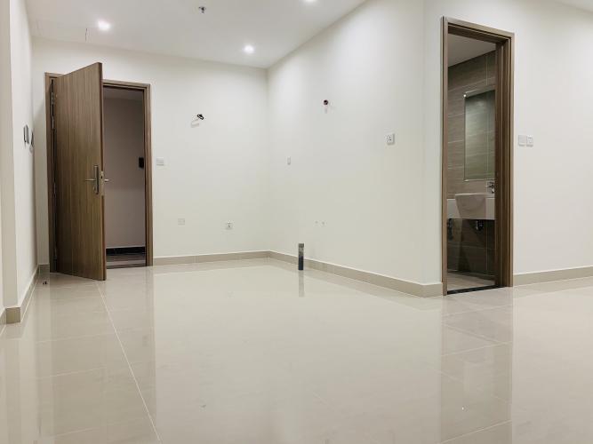 Căn hộ Vinhomes Grand Park ban công Đông Nam, không nội thất