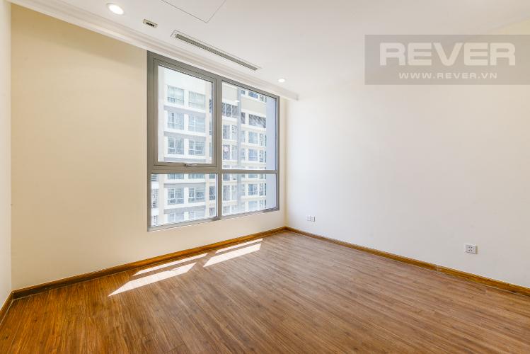 Phòng ngủ 2 Căn hộ Vinhomes Central Park 3 phòng ngủ tầng cao L5 nhà trống