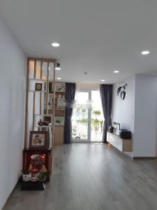 Phòng khách căn hộ Tara Residence, Quận 8 Căn hộ Tara Residence bàn giao đầy đủ nội thất, thiết kế kỹ lưỡng.