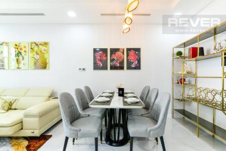 e1ffac752376c5289c67 Cho thuê căn hộ Vinhomes Central Park 2PN, tháp Landmark 81, đầy đủ nội thất, hướng Đông Nam, view hồ bơi