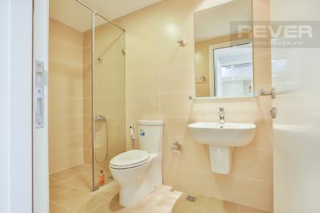 Toilet 2 Căn hộ Masteri Thảo Điền tầng cao T5 thiết kế đẹp, nội thất thông minh