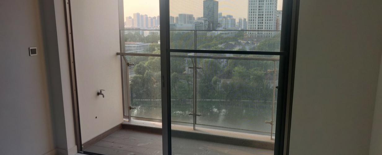 Phòng khách căn hộ Midtown Căn hộ Phú Mỹ Hưng Midtown nội thất cơ bản, view thành phố.