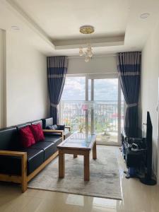 Phòng khách Moonlight Boulevard, Bình Tân Căn hộ Moonlight Boulevard tầng cao, hướng Nam view thành phố.