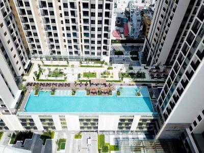 Hồ bơi Hado Centrosa Garden, Quận 10 Căn hộ Hado Centrosa Garden tầng trung, đầy đủ nội thất.