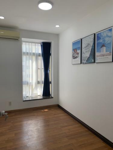 Phòng ngủ căn hộ SKY GARDEN Bán căn hộ Sky Garden 3PN, diện tích 88m2, đầy đủ nội thất, lót full sàn gỗ