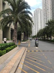 BÊN TRÁI shophouse Masteri Thảo Điền Bán Shophouse Masteri Thảo Điền, diện tích 96.5m2, tòa T5, nội thất cơ bản.