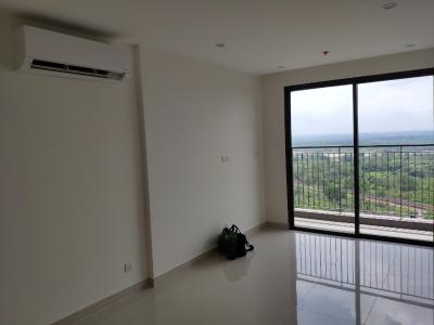 Phòng khách Vinhomes Grand Park Quận 9 Căn hộ Vinhomes Grand Park tầng cao, ban công thoáng mát.