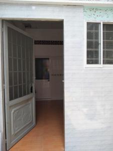 Bán nhà đường hẻm Võ Duy Ninh, 3 phòng ngủ, diện tích đất 57.7m2, sổ hồng đầy đủ.