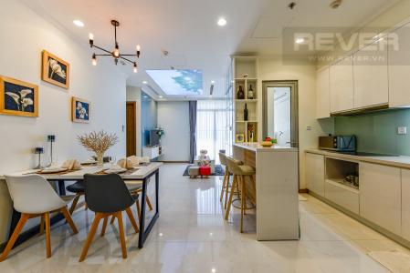 Phòng khách Căn hộ Vinhomes Central Park 2 phòng ngủ tầng cao C3 hướng Tây