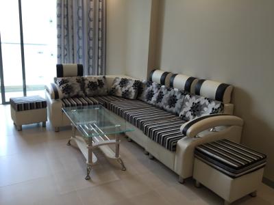 Phòng khách căn hộ The Gold View Căn hộ The Gold View đầy đủ nội thất, view sông mát mẻ trong lành.