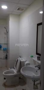 Phòng tắm căn hộ Topaz Home, Quận 12 Căn hộ Topaz Home ban công hướng Đông, nội thất đầy đủ tiện nghi.