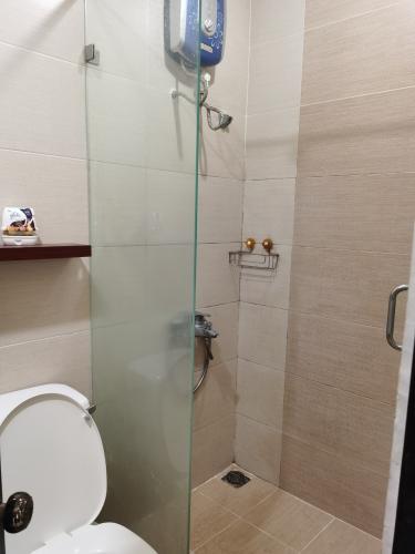 Phòng tắm căn hộ Sky Garden 3 Căn hộ Sky Graden 3 nội thất đầy đủ tiện nghi, hướng Tây Bắc.