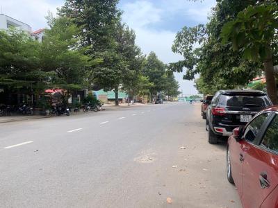 Bán đất mặt tiền đường 9A, phường Long Bình, Quận 9, diện tích 100m2, pháp lí sổ hồng 